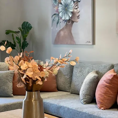 Agora Luxury 3 شقة